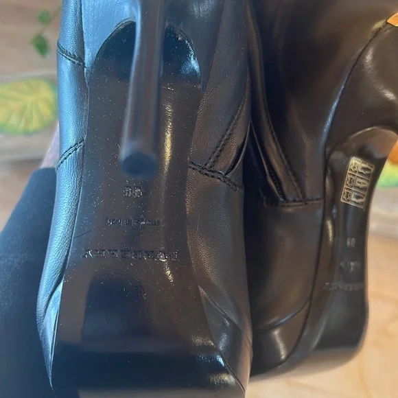 Final price drop! Leather Burberry Stiletto boots - Picture 8 of 13